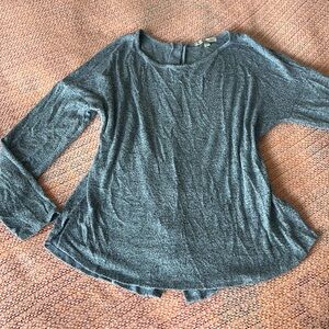 Blue-Gray Heather Button Top